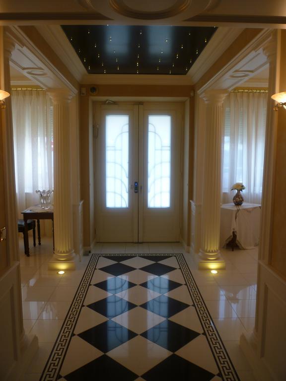 Villa Orion Royan Exterior photo
